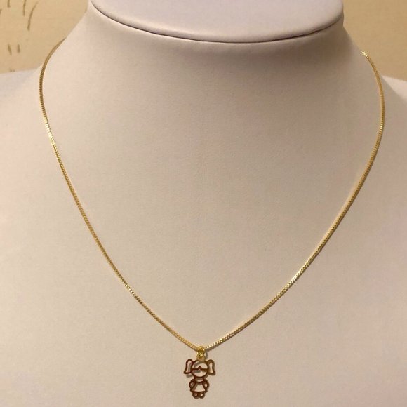 HOST PICK ✨ Necklace with a little girl pendant - 18K Gold Filled - Picture 1 of 1